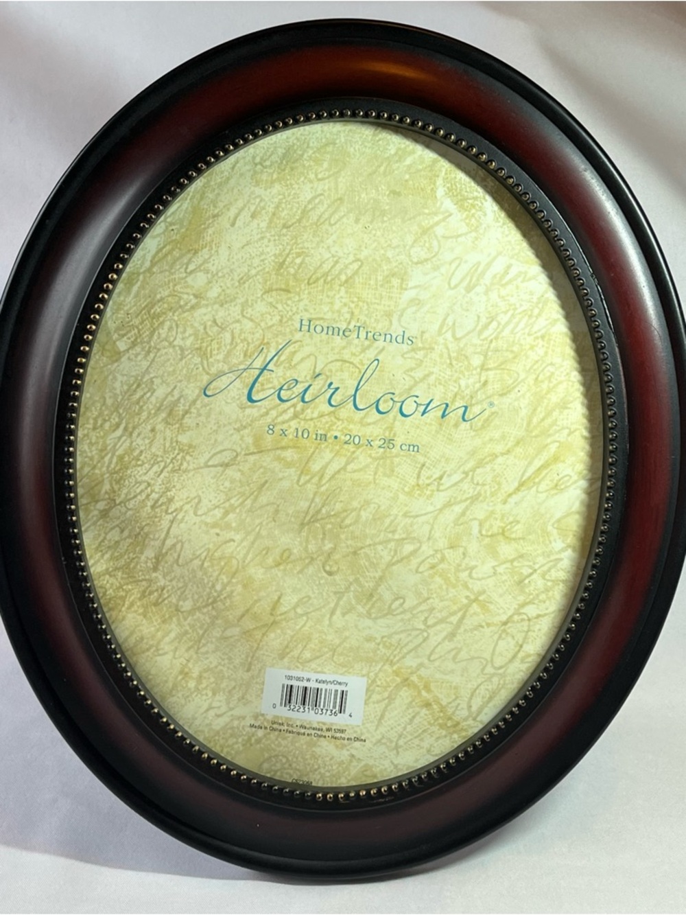 HomeTrends Heirloom Oval Picture Frame - Cherry Wood Finish